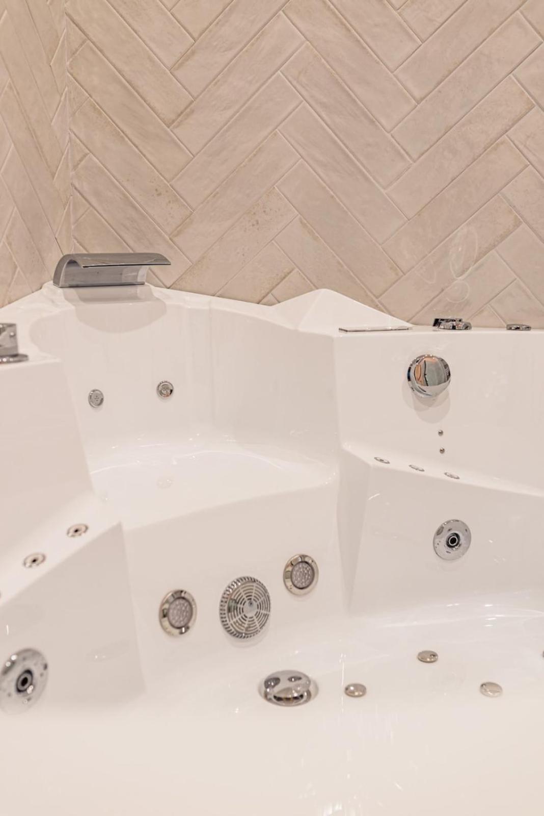 Beige Hospitalite - Gisele - Ultralux Balneo - Neuf 2